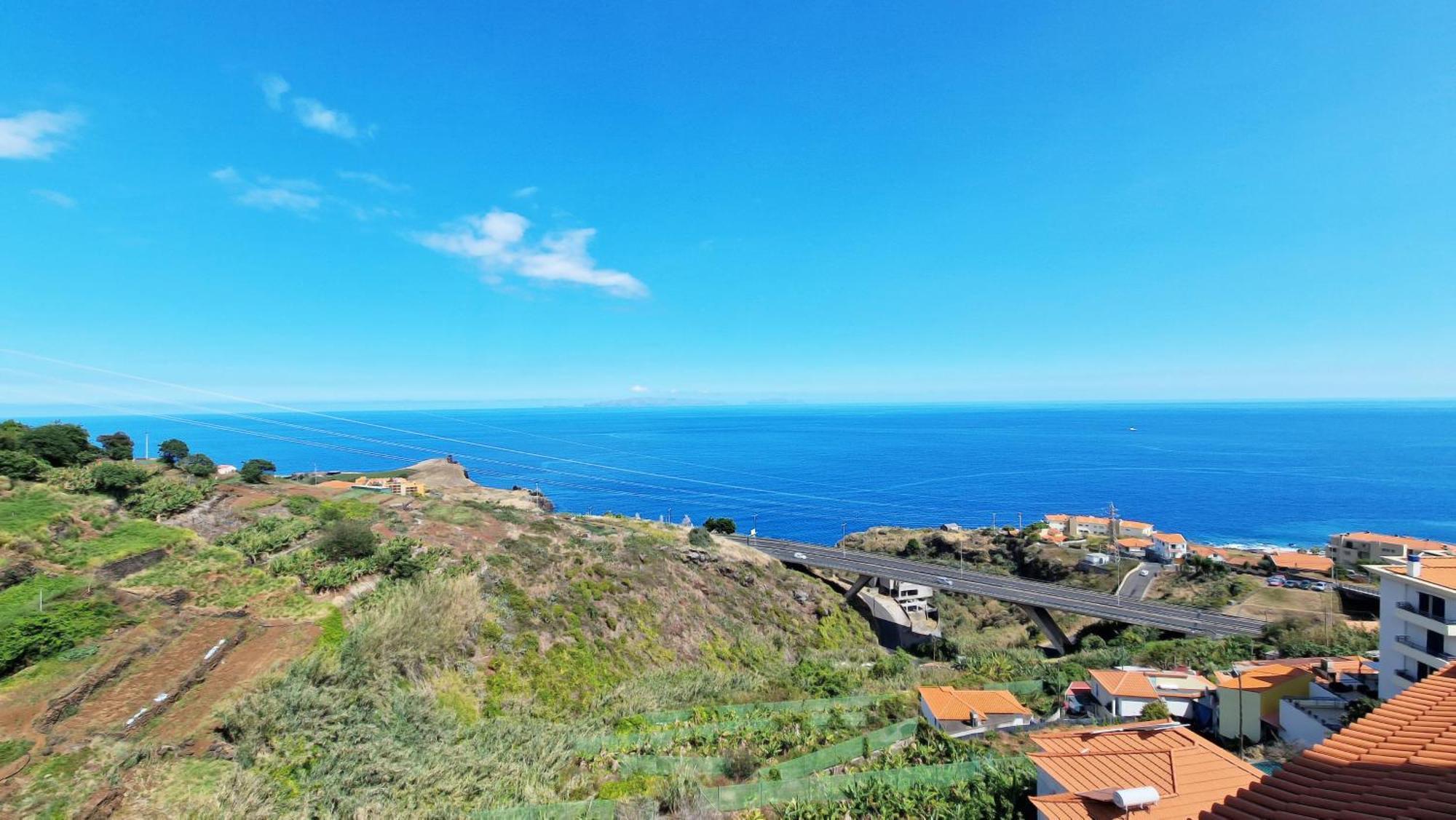 The Atlantic Lookout By Lovelystay Apartment